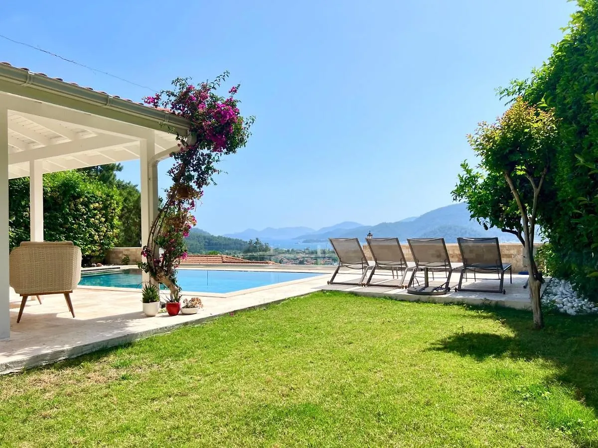 Villa Paradaise Is Magnificent Villa With Sea View And Infinity Pool 戈西克